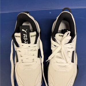 Puma White and Black Athletic Running Shoes